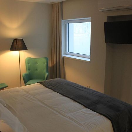 Novabila Guesthouse 维拉·雷阿尔 外观 照片