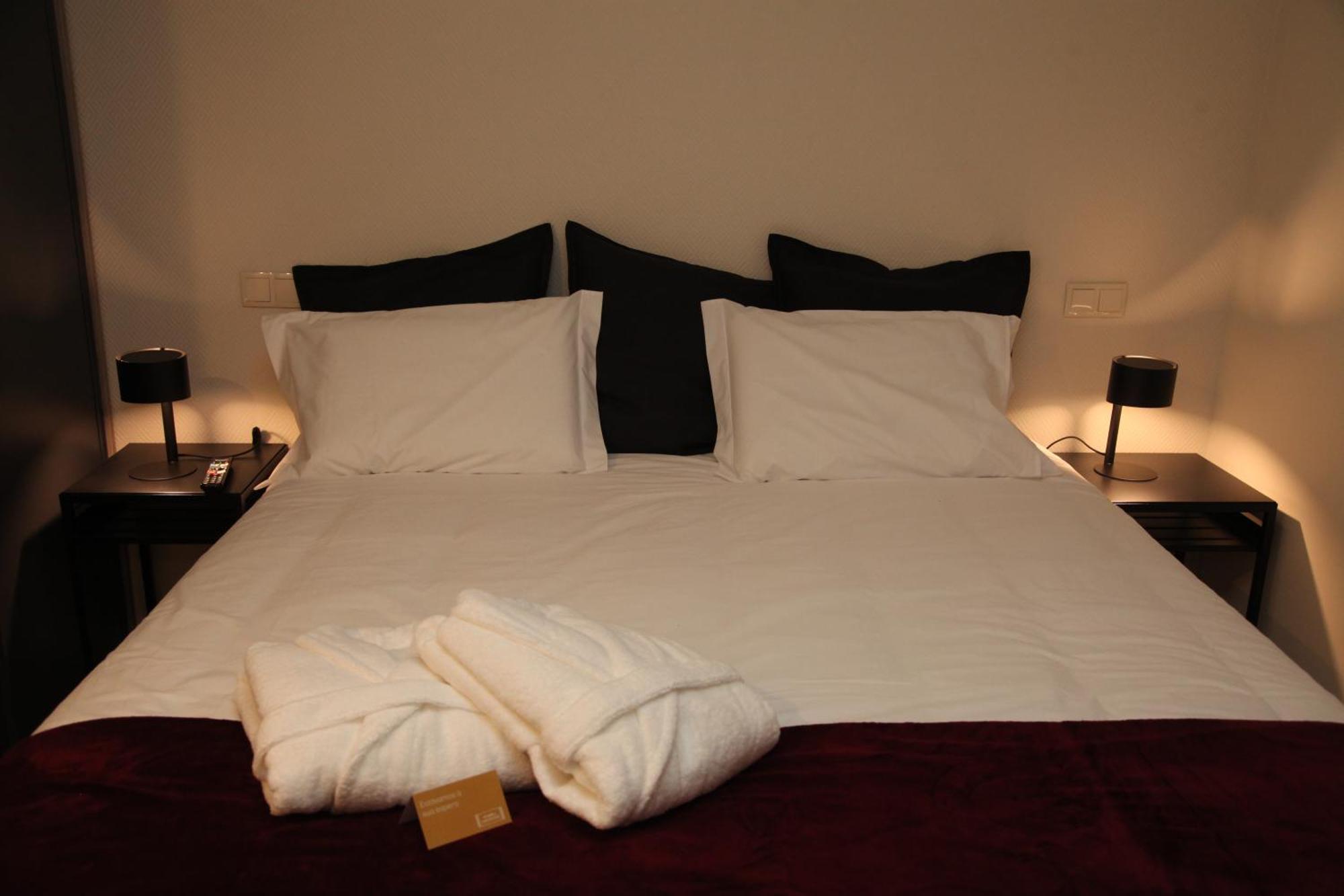 Novabila Guesthouse 维拉·雷阿尔 外观 照片